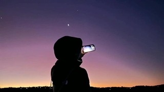 آپدیت اینستاگرام  جنی ♡☆در این لحظه آسمون شب سیدنی با کلمات قابل توصیف نیست ...  با عکس نمیشه اونو ثبت کرد