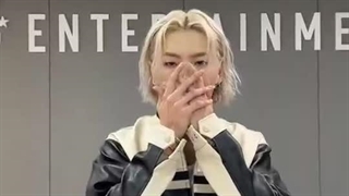 سلام خشگلا اینم از یه دنس جدید من خودم دارم روش کار میکنم ☆_☆ راستی خشگلا چند سالتونه ؟