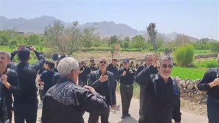 دسته زنجیر زنی هیئت یاد شهدای اسلام مسجد و حسینیه الغدیر عاشورای ١۴٠٢ در زفره