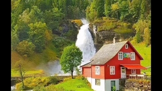 ترانه:آسمان خسته شد دل من.از تو جز غم دل.شد چه حاصل من