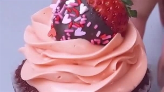 کیک کوچک شکلاتی ساده برای شما