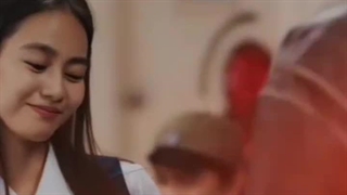 فقط نگاه های عاشقانه ی کیفر به جی جی در سریال جواهر بخش ای