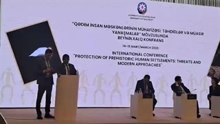 همایش بین‌المللی آثار تاریخی ماقبل تاریخ، شناسایی  ، تهدیدها  ، خطرها و استفاده از رویکردهای مدرن در باکو برگزار شد