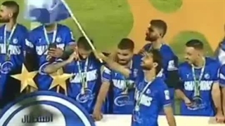 شیرموز؛ نماد طعنه و قهرمانی در دستان آرش رضاوند!