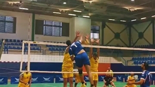 مسابقات والیبال شرکتهای پارس جنوبی و پروازهای تماشایی حسین طاهری از تیم توسعه پتروشیمی کنگان