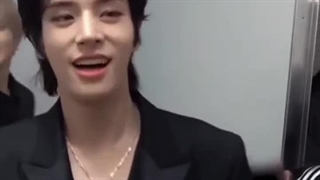 صدا های مغزم هر وقت انهایپن میبینم: