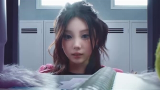 ILLIT (아일릿) ‘Tick-Tack’ Official MV